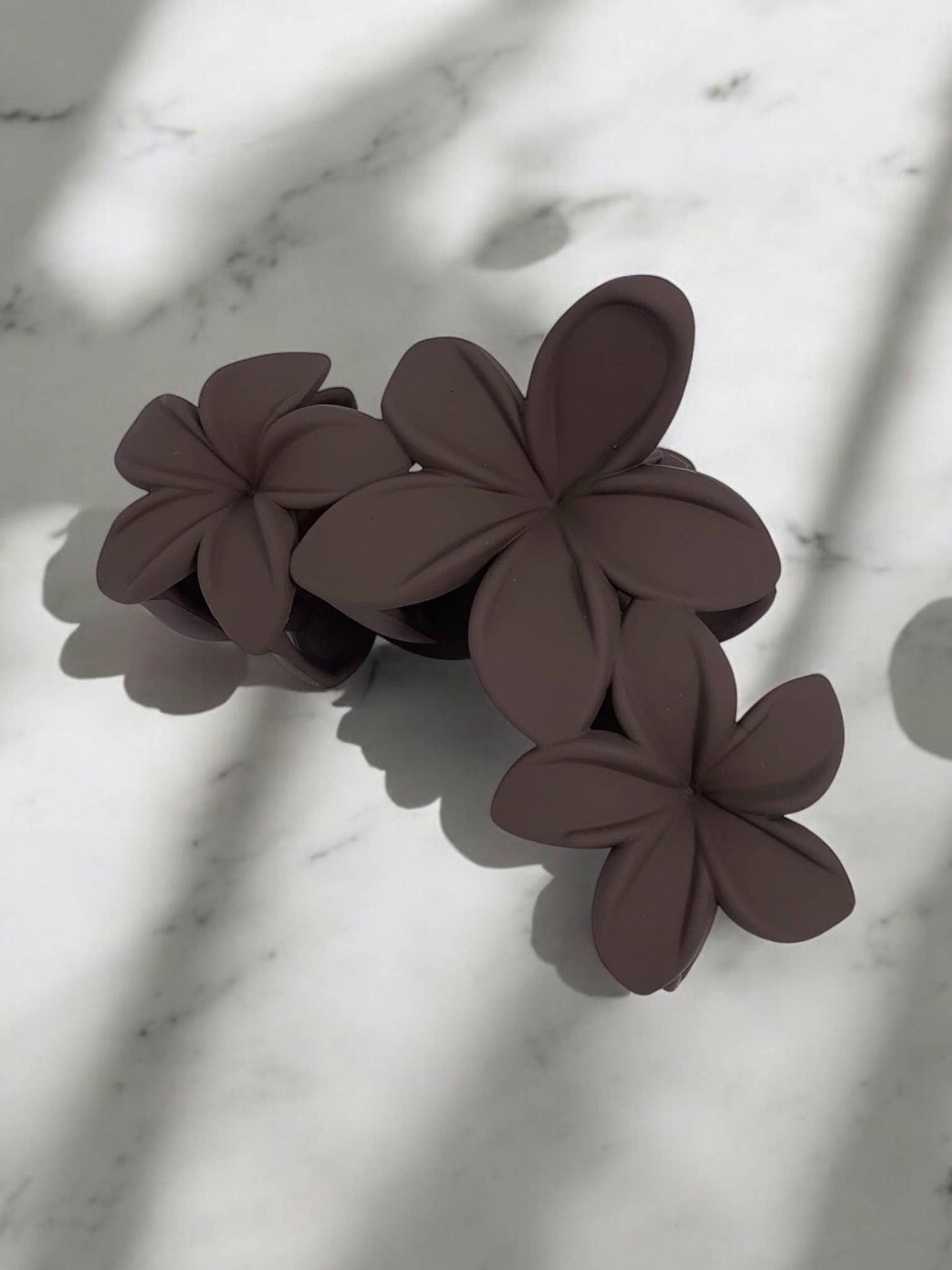 Flower hair clip - solid color