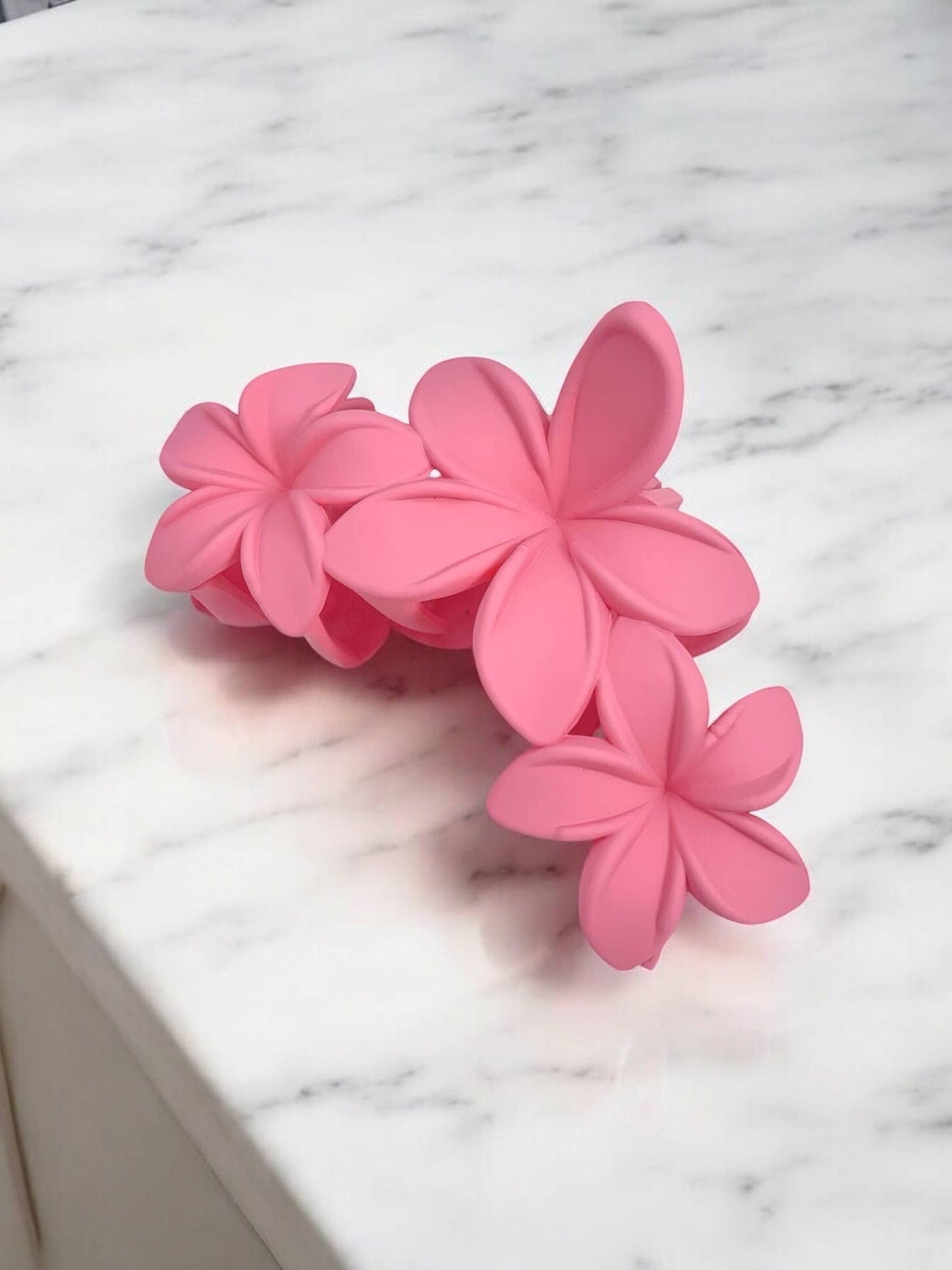 Flower hair clip - solid color